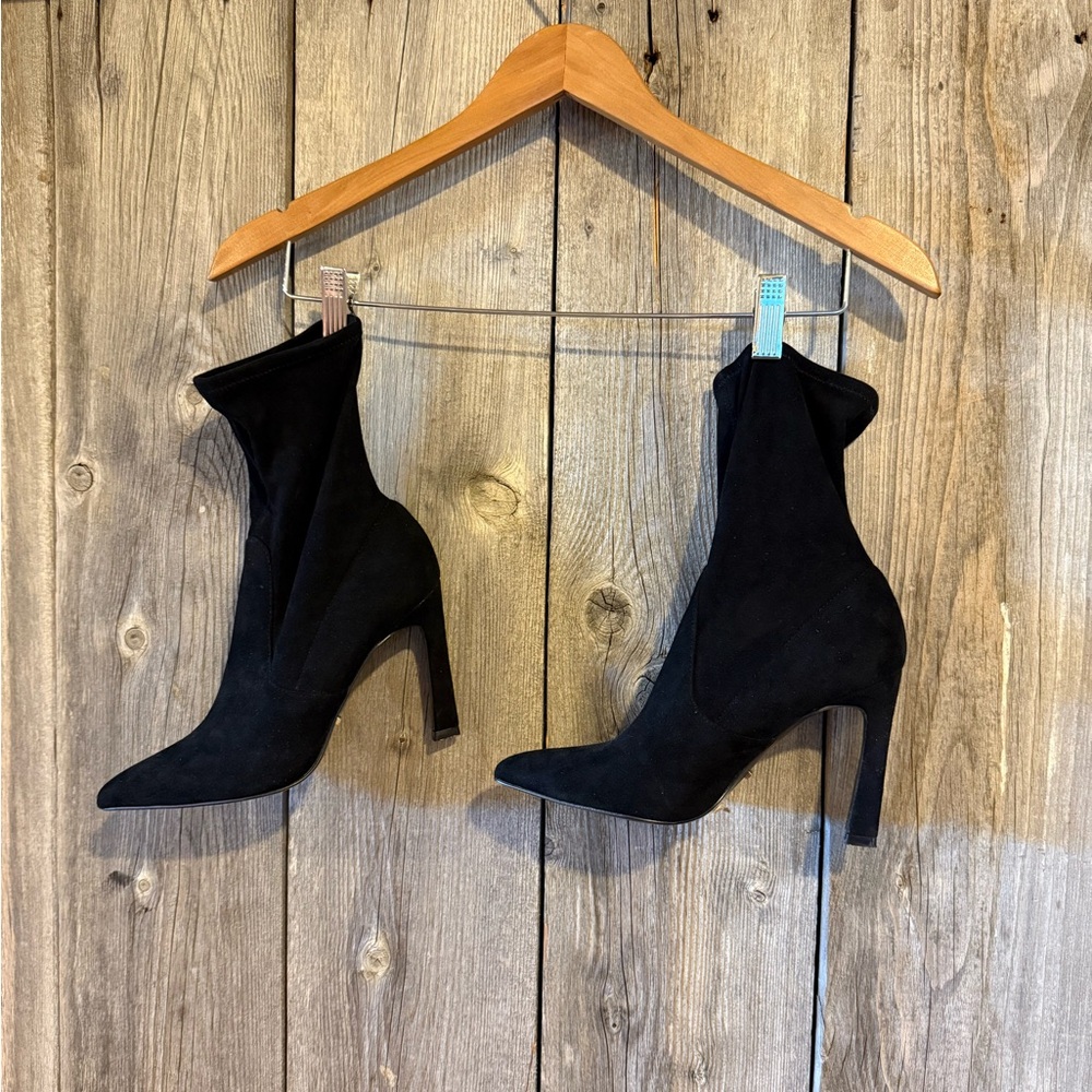 Elegant Black Women's Ankle Boots size 38